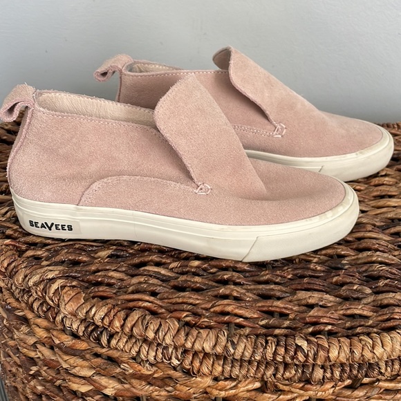 Cute summer shoe! - Picture 3 of 3